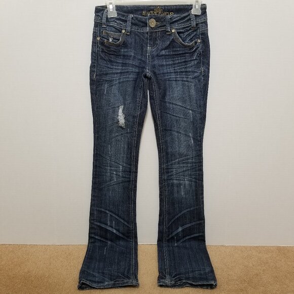 Almost Famous jeans 0 distressed whiskered stretch low rise waist denim grunge - Picture 1 of 15